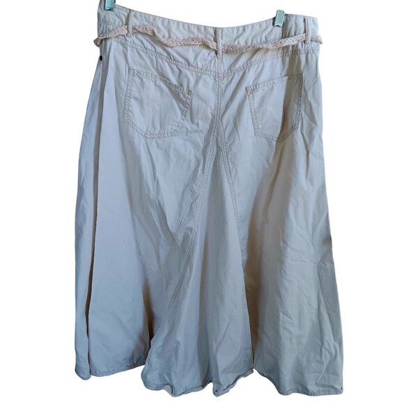 Women's sz 14 Skirt Faded Glory Fit and Flare Floral Embroidery & Braided Belt - Picture 2 of 5